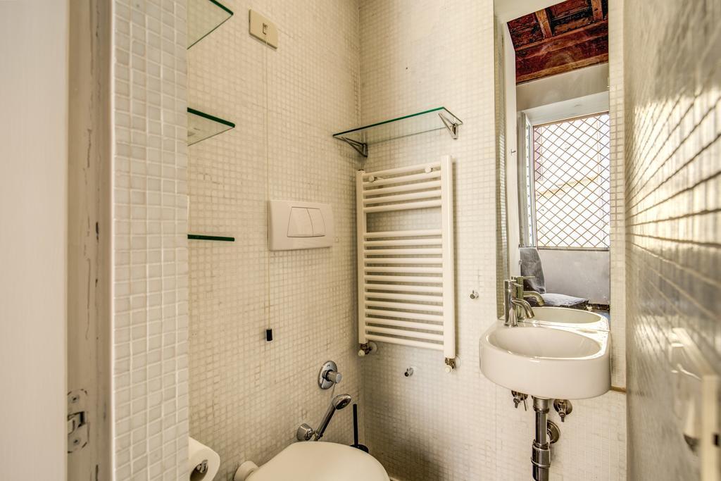 Piazza Farnese Exclusive View 2 Bedroom En Suite 로마 외부 사진